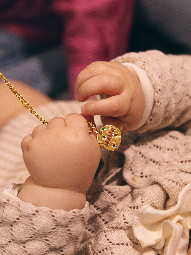 Charm Mamá Banho de Ouro