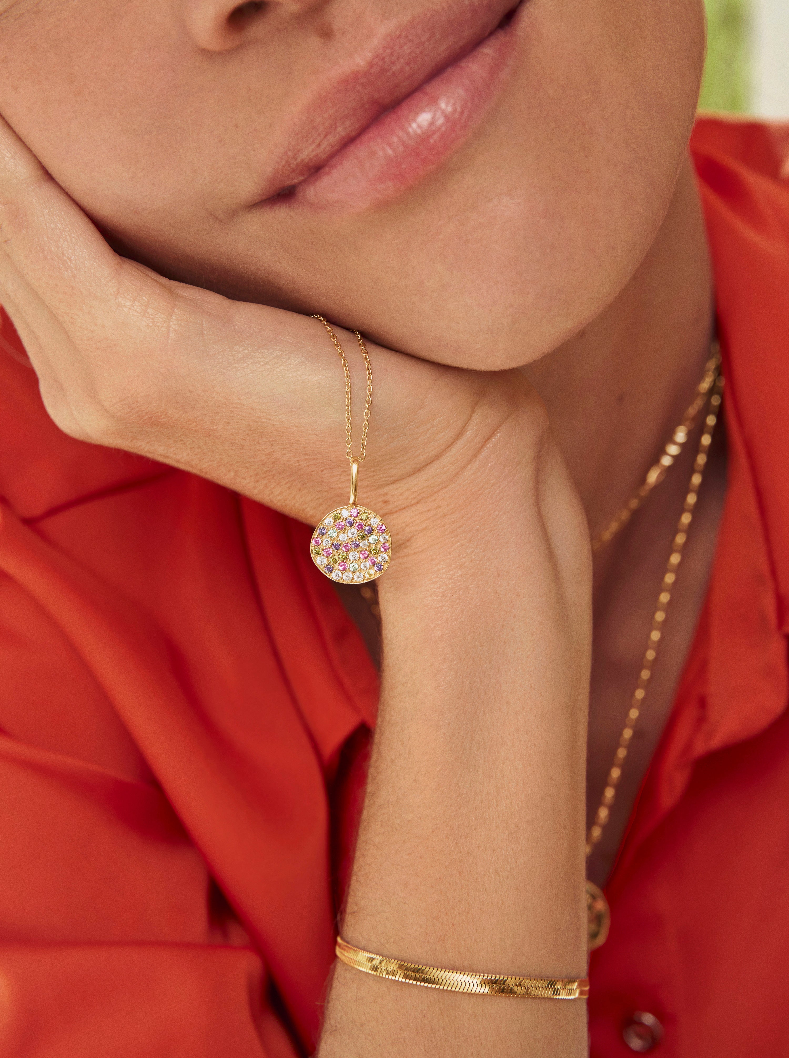 Charm Stellar Colors Plata Baño Oro