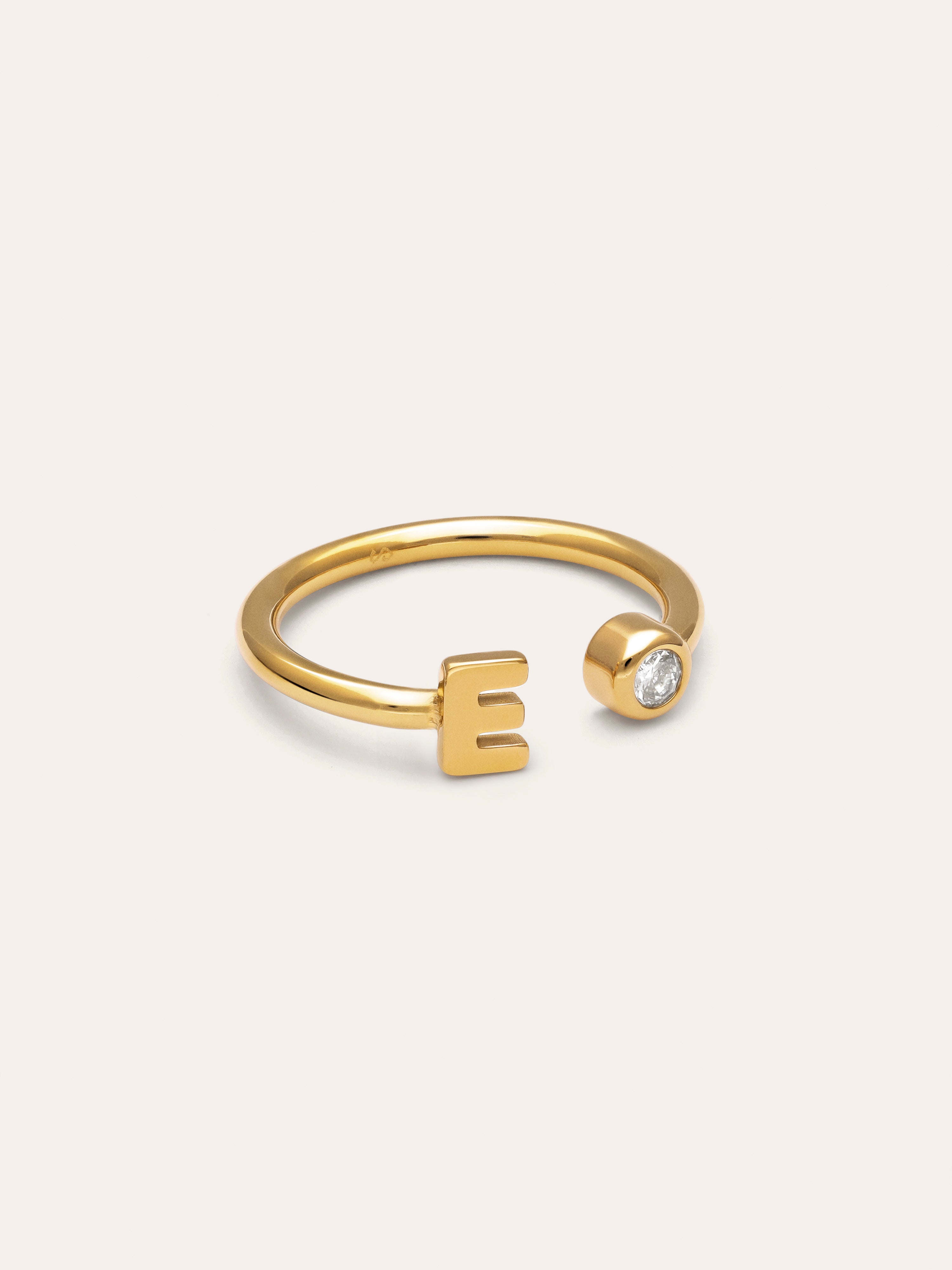 Anello Personalizzato Letter Spark Acciaio Placcato Oro