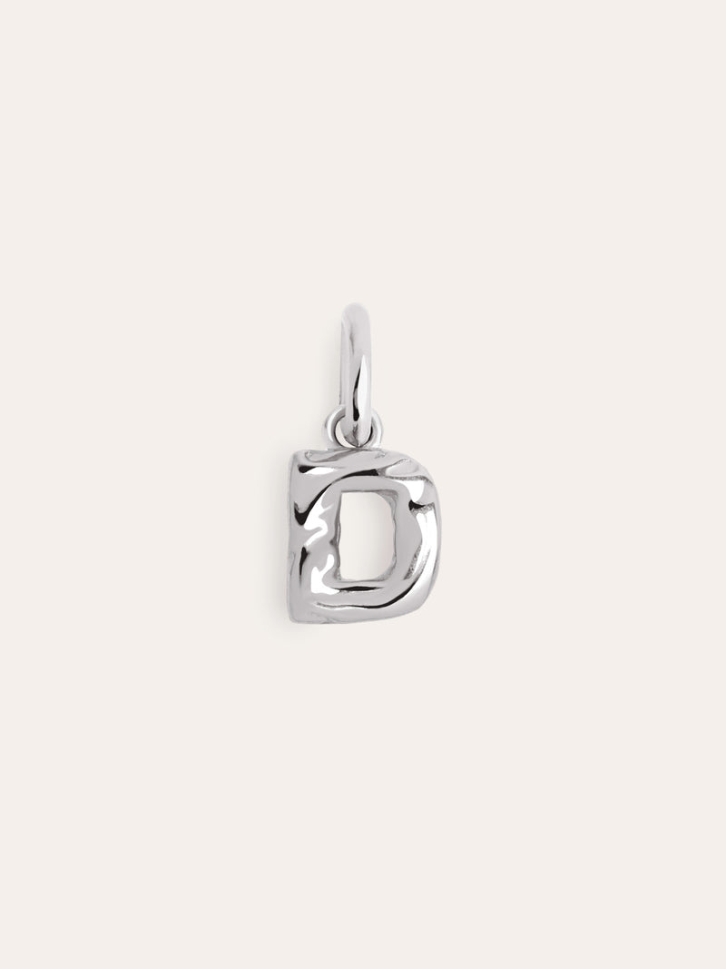 Charm Letter Organic Prata