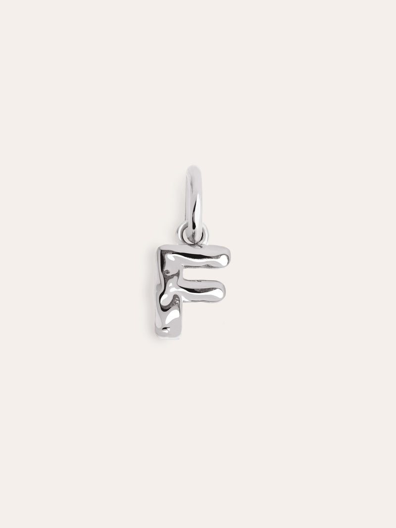 Charm Letter Organic Prata