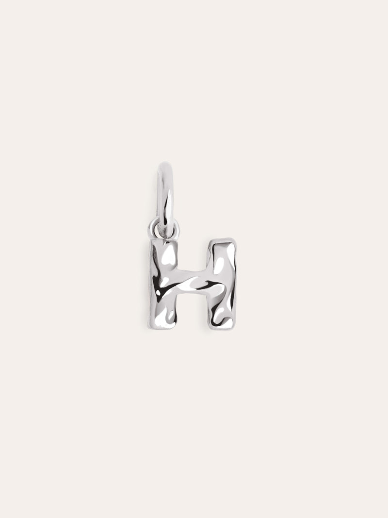 Charm Letter Organic Prata
