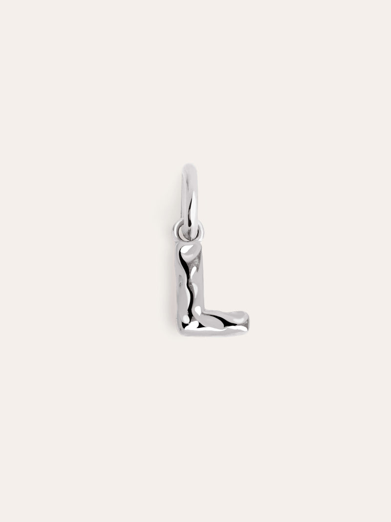 Charm Letter Organic Prata