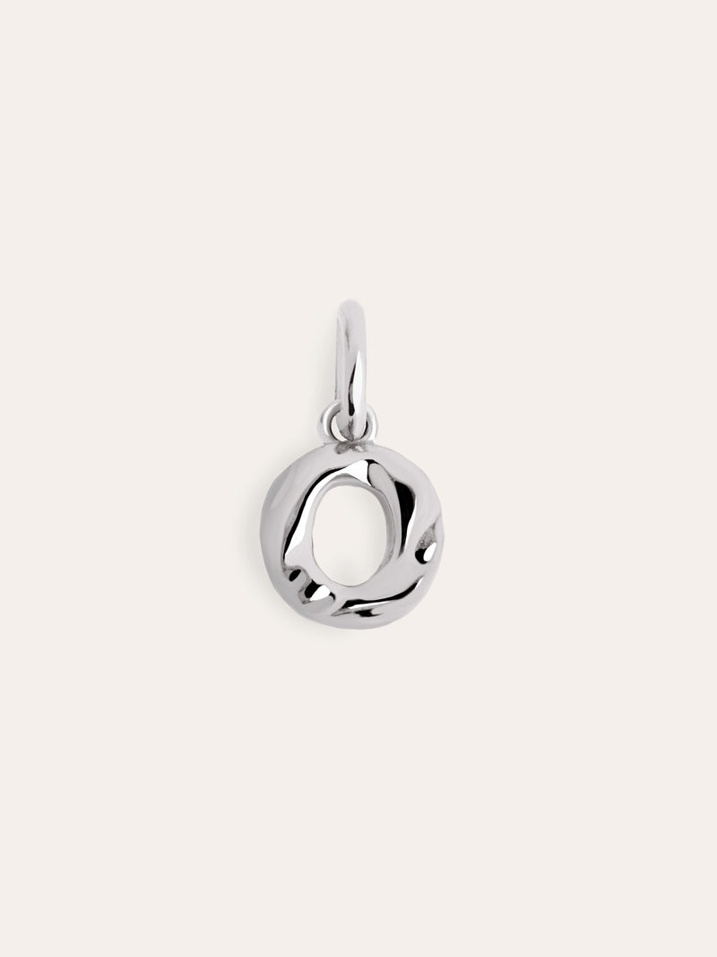 Charm Letter Organic Prata