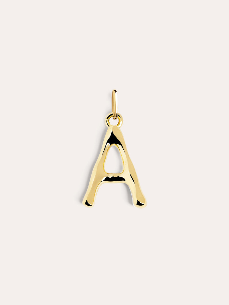 Charm Letter XL Banho de Ouro