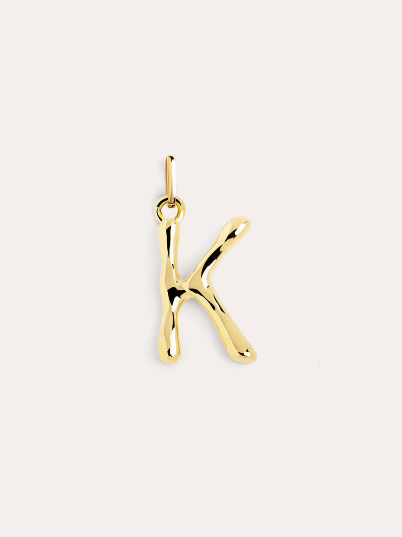 Charm Letter XL Banho de Ouro