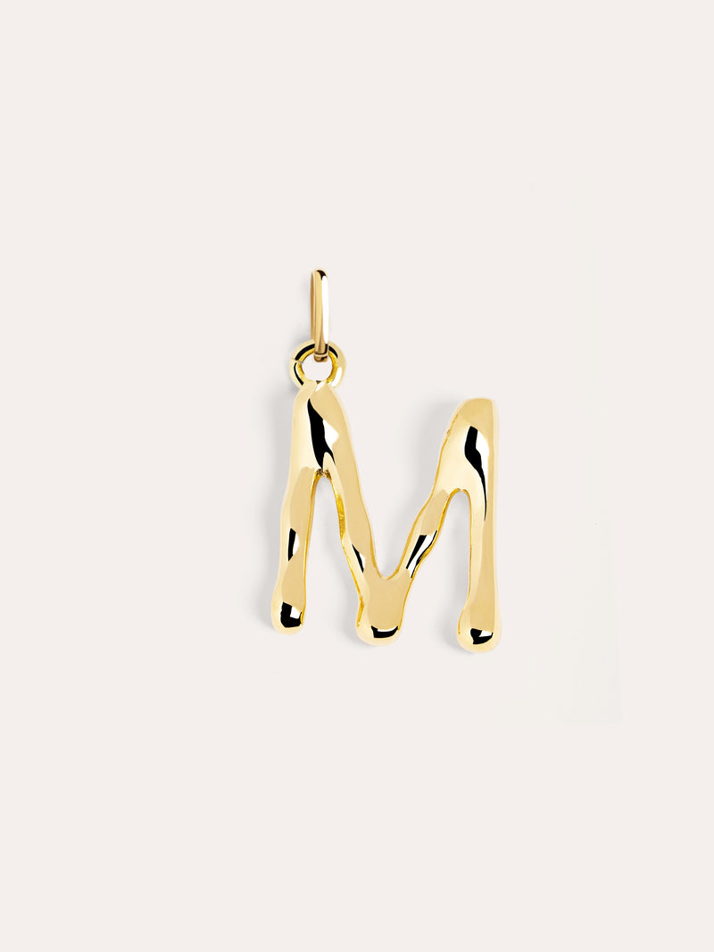 Charm Letter XL Banho de Ouro