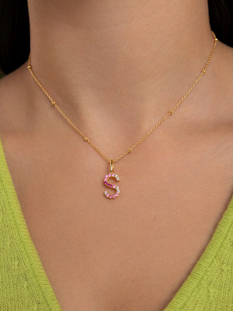 Charm Letter Spark Sakura Prata Banho de Ouro