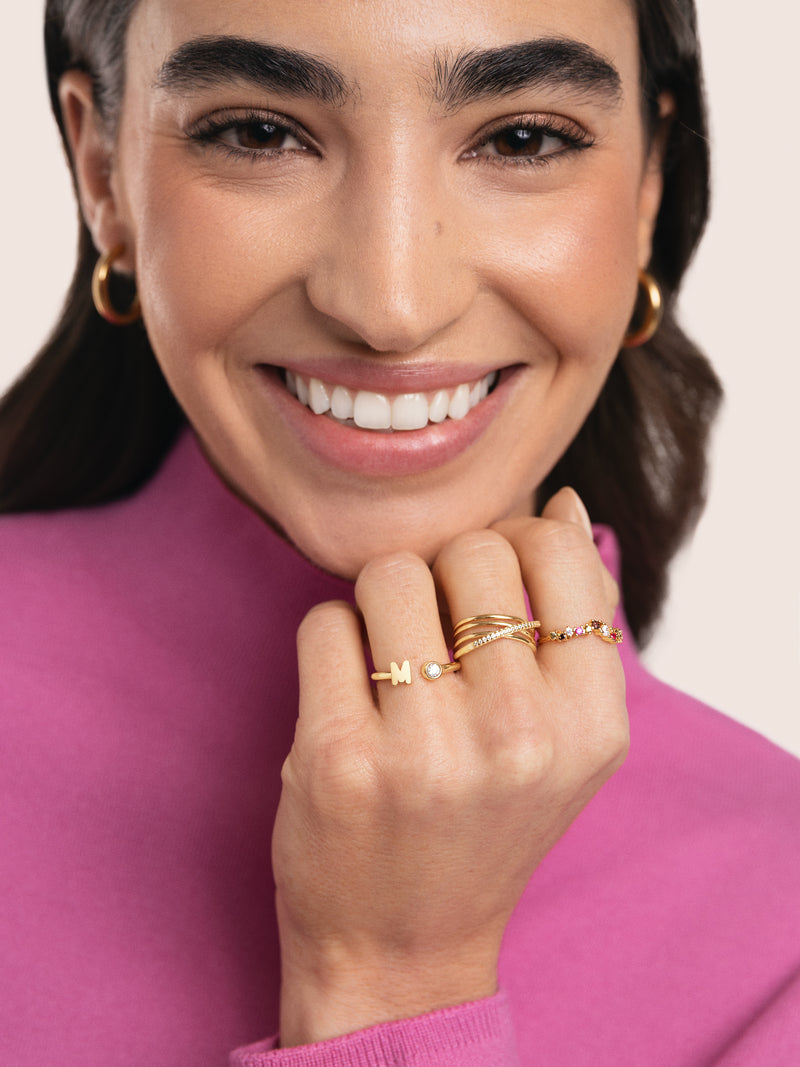 Anillo Personalizado Letter Spark Plata Baño Oro