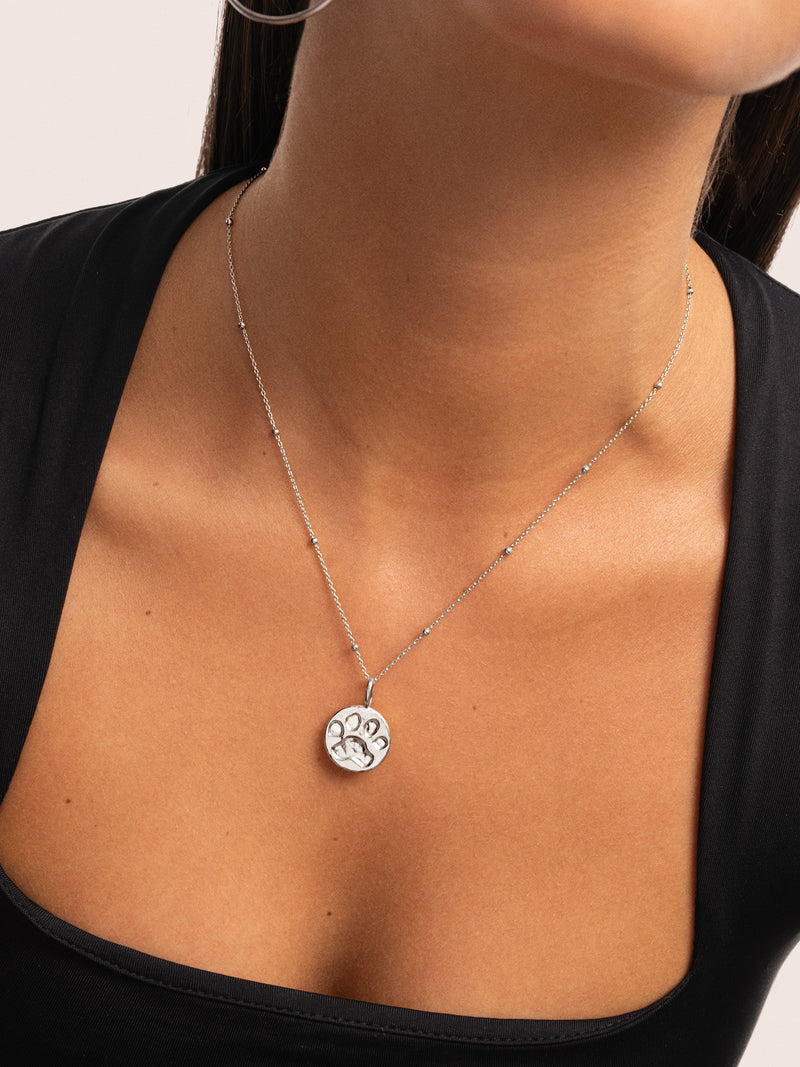 Charm Pegada