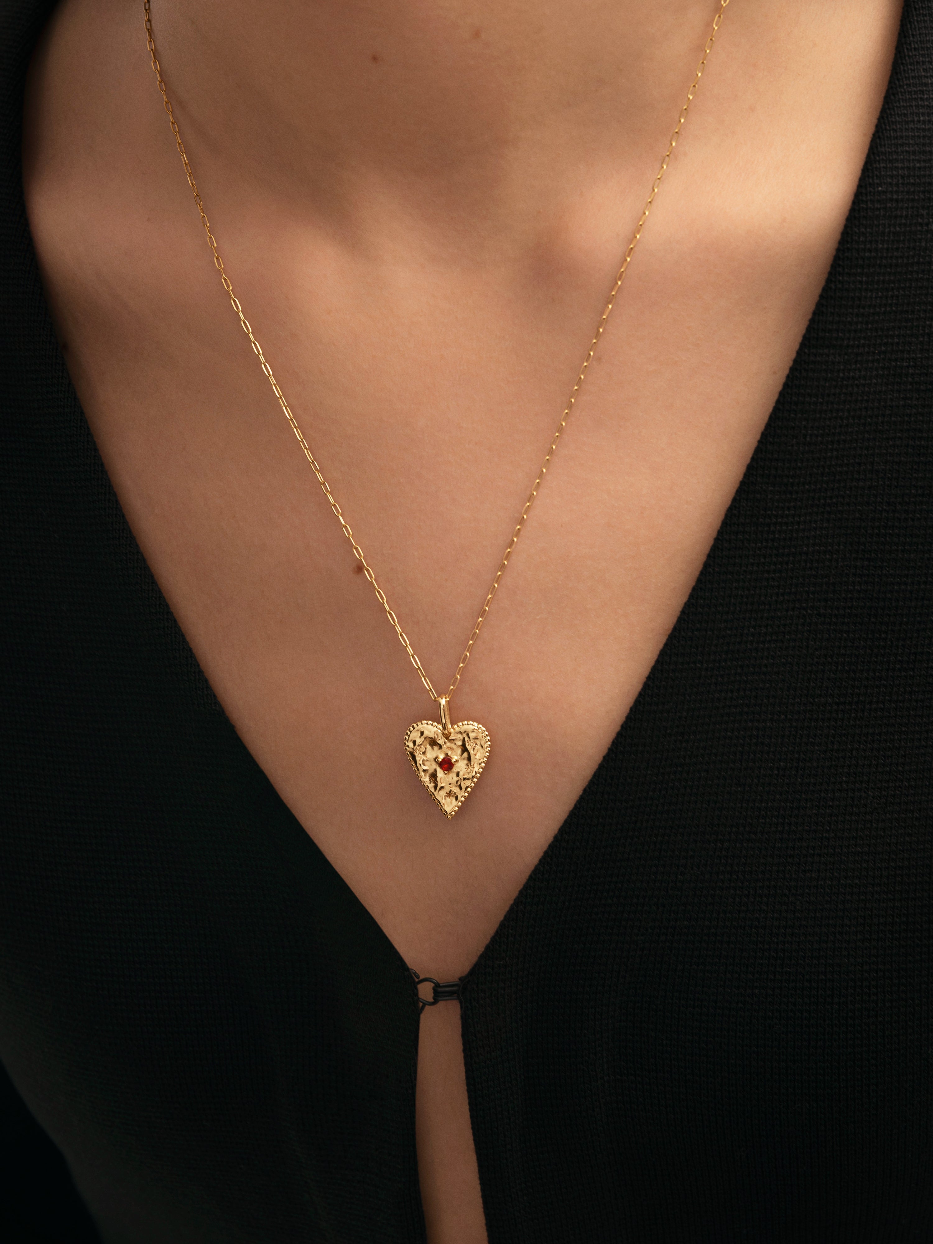 Raw Heart Charm, vergoldet