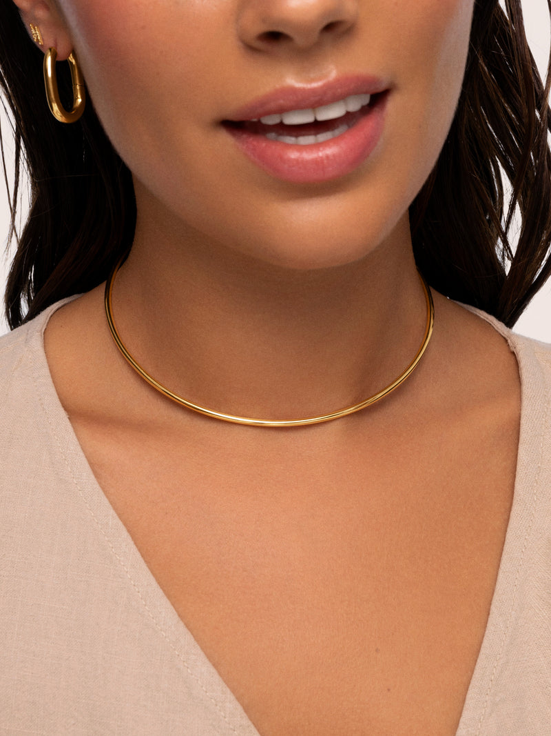 Choker Line Chain Aço Banho de Ouro