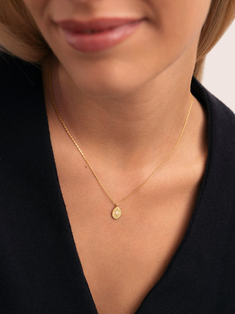 Collar Medallion Polaris Baño Oro