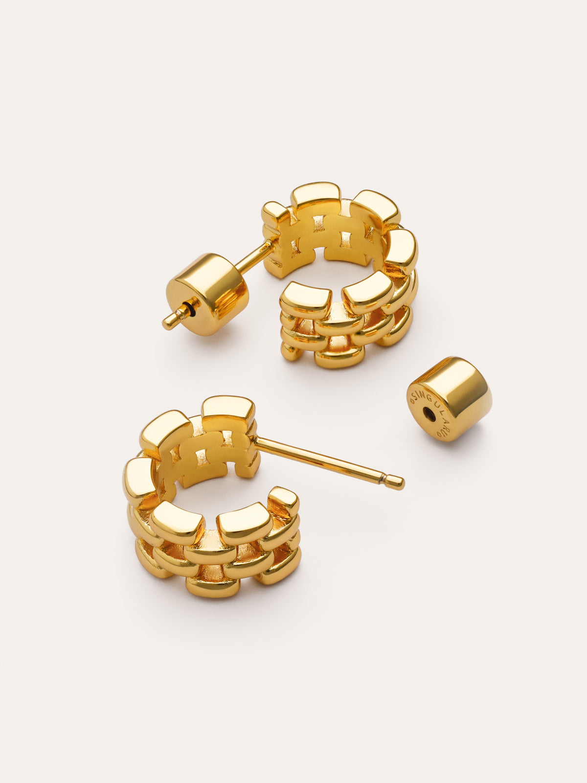 Imagen detalle de Mini Sierpe Gold Plated Hoop Earrings
