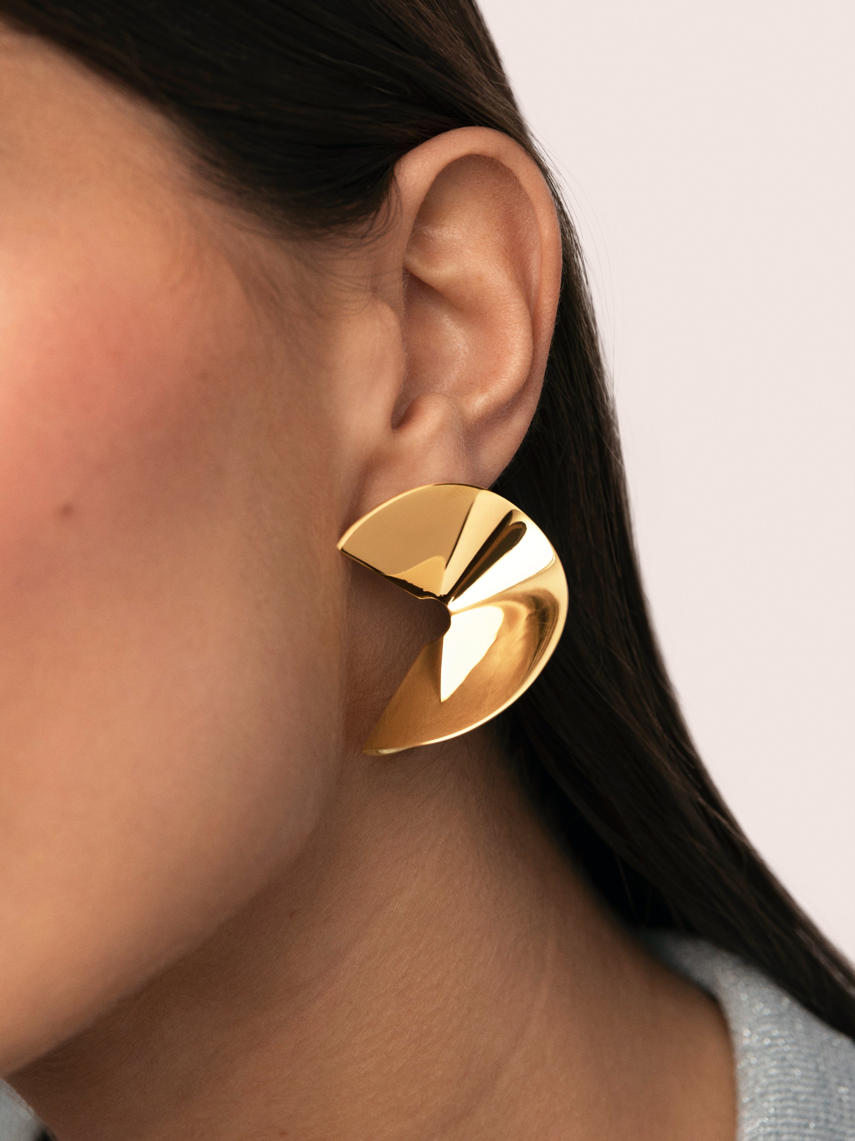 Big Swirl Stainless Steel Gold Earrings 