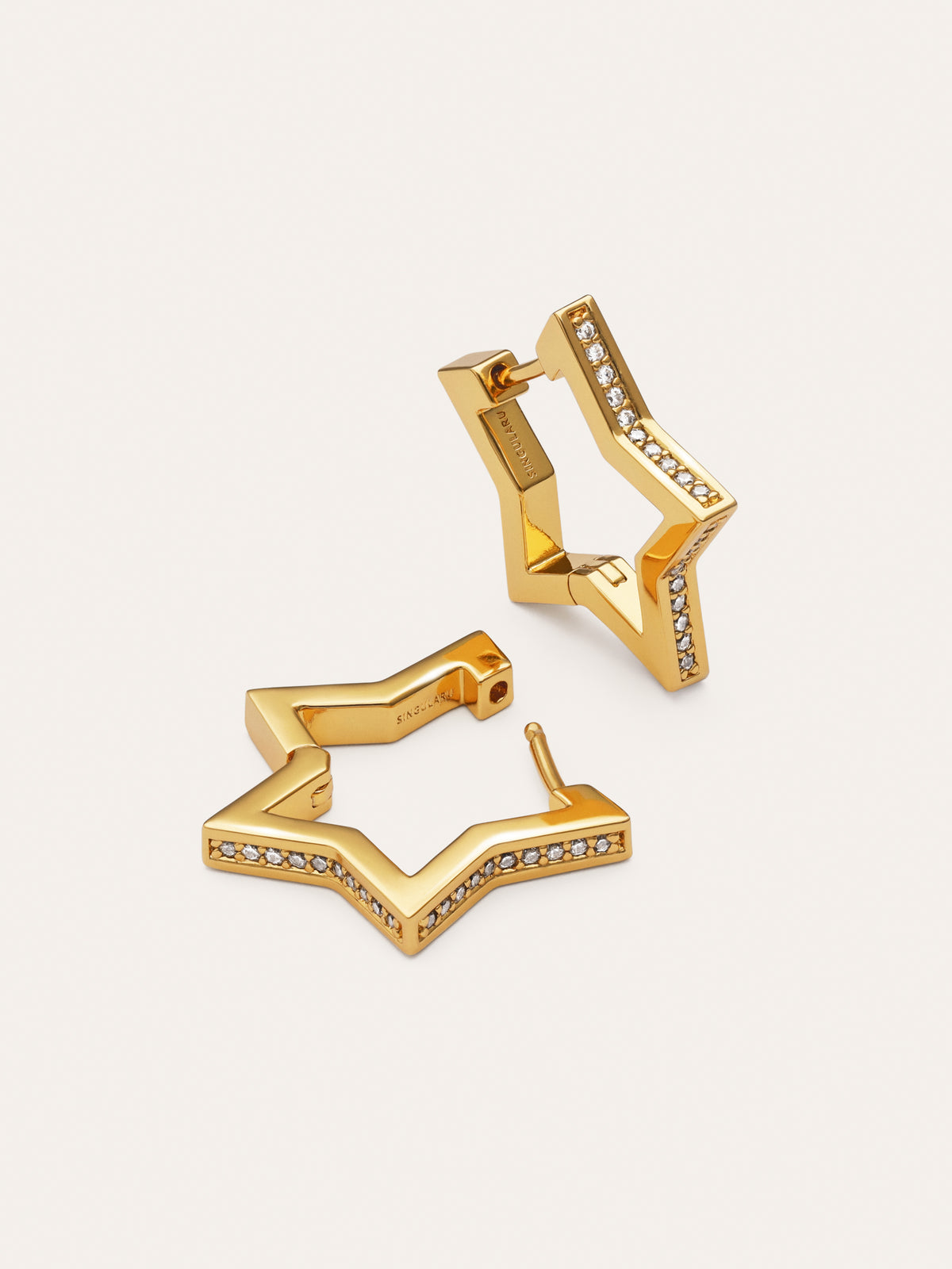 Imagen detalle de Brincos Superstar Sparks Banho a Ouro