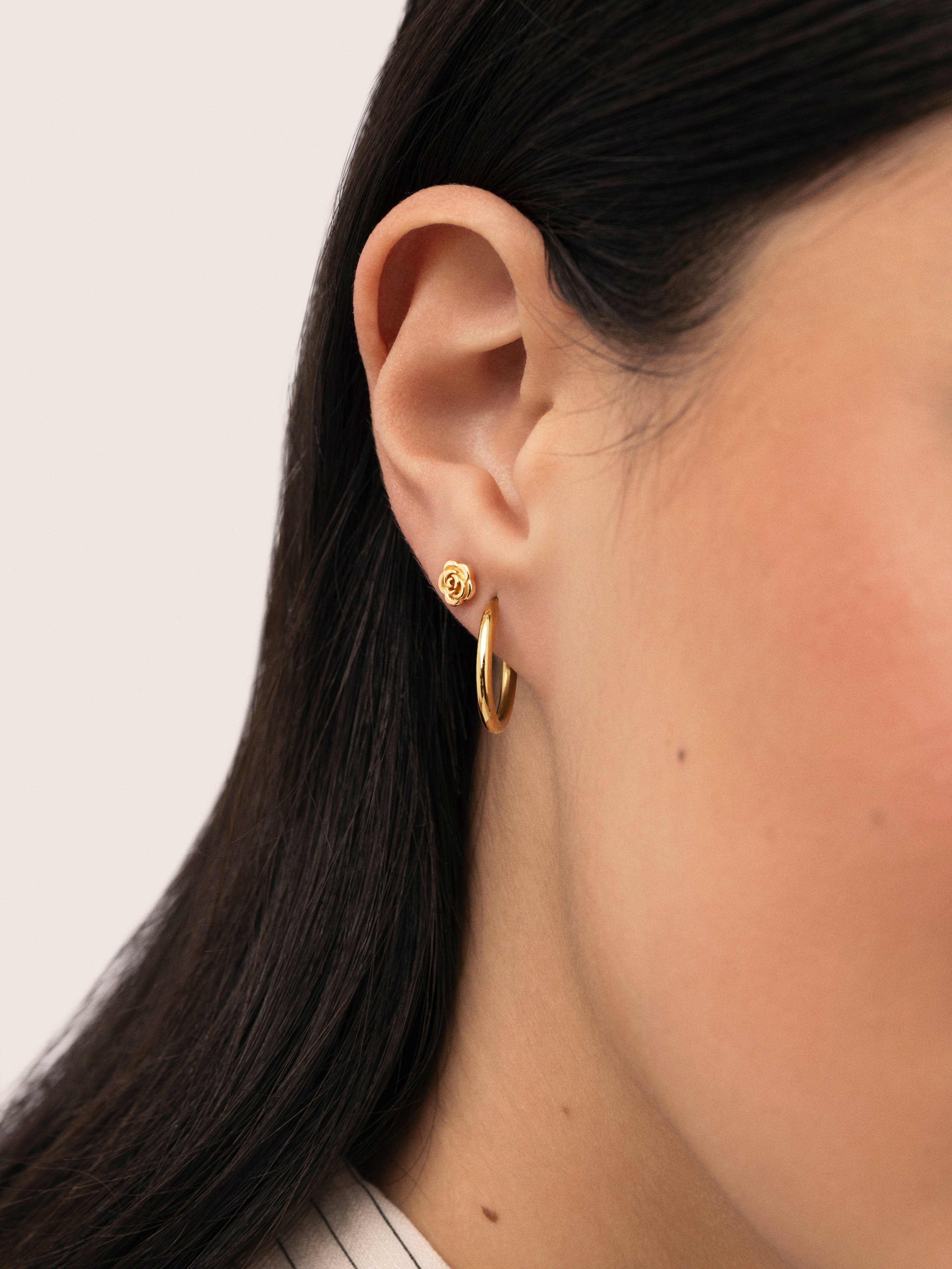 Rosa Einzelohrring, vergoldet