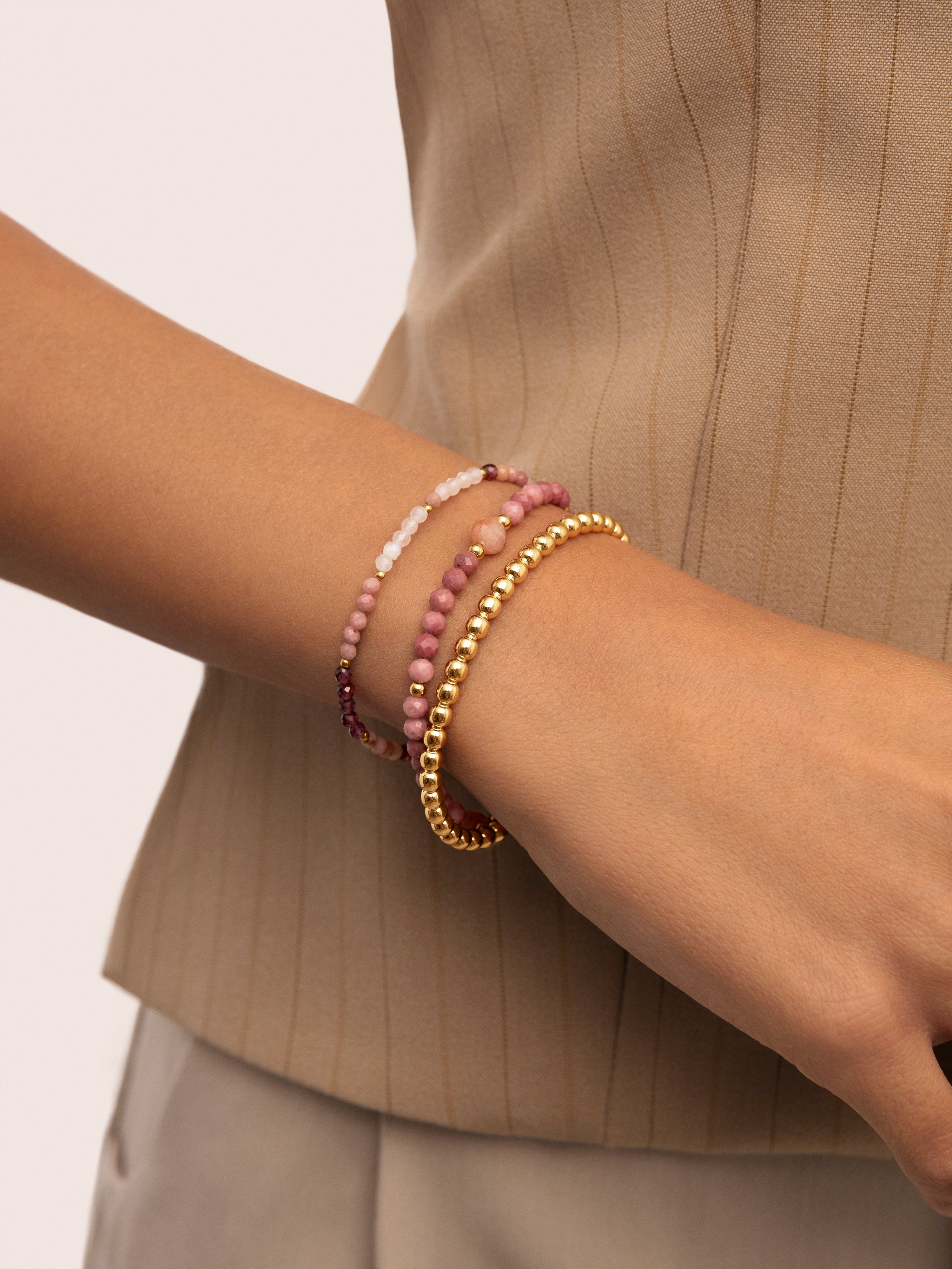 Pulsera Amulet Rodocrosita Acero Baño Oro