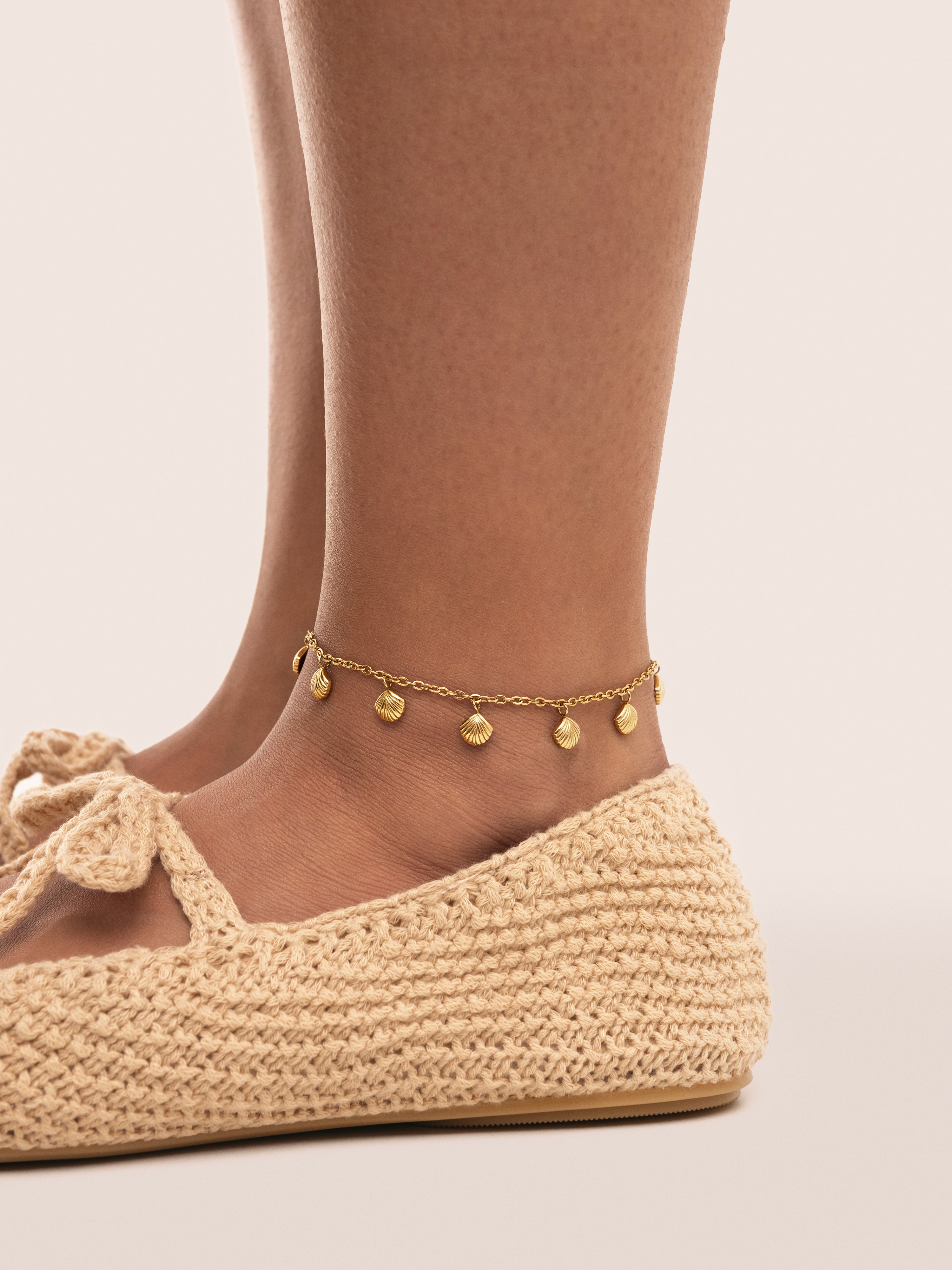 Tobillera Dancing Shells Acero Baño Oro