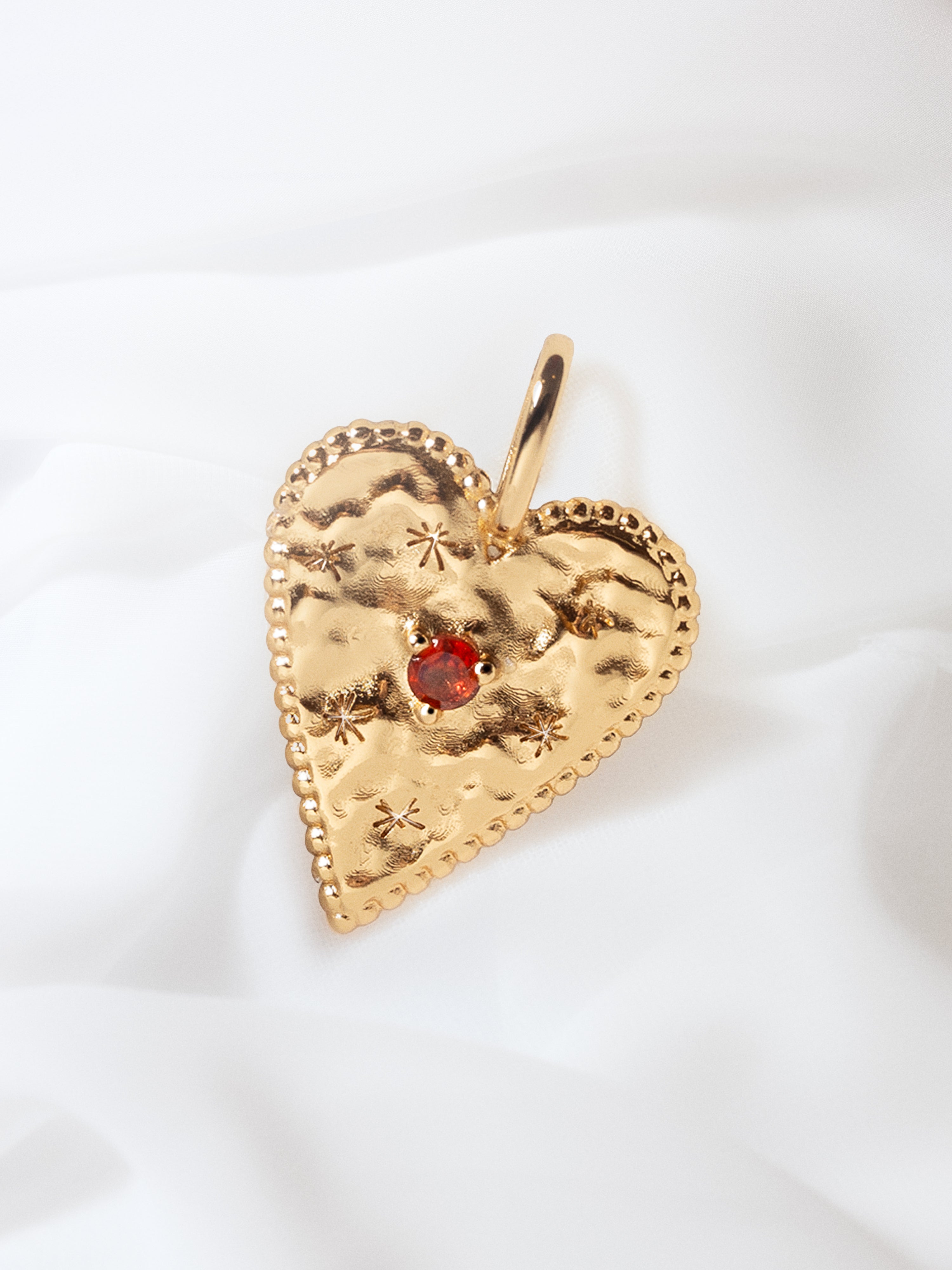 Raw Heart Charm, vergoldet