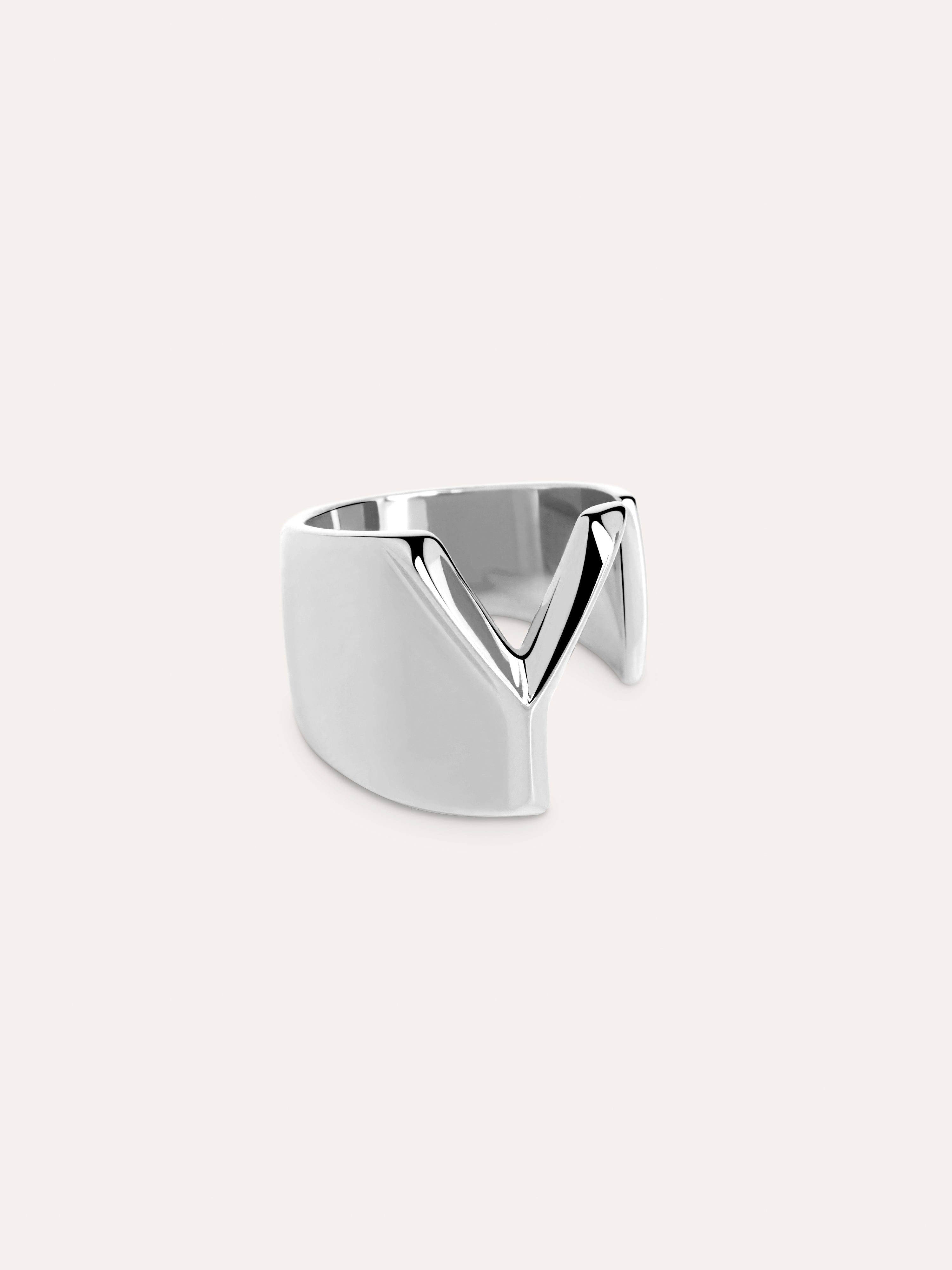 Letter Signet Personalized Ring