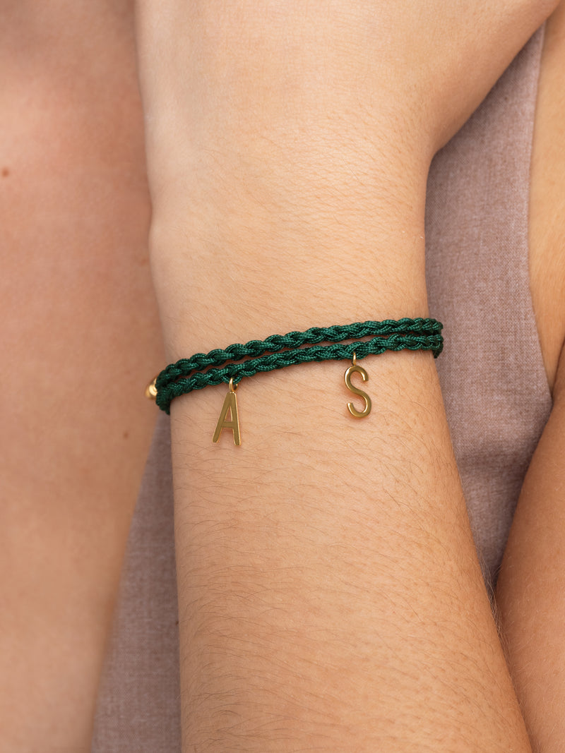 Pulseira Personalizada Pine Letters Prata Banho de Ouro